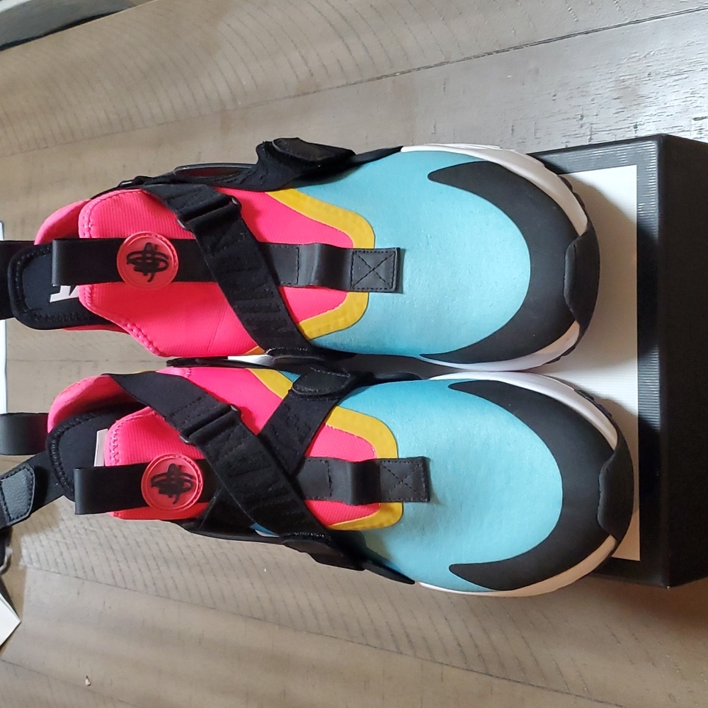 Nike Huraches